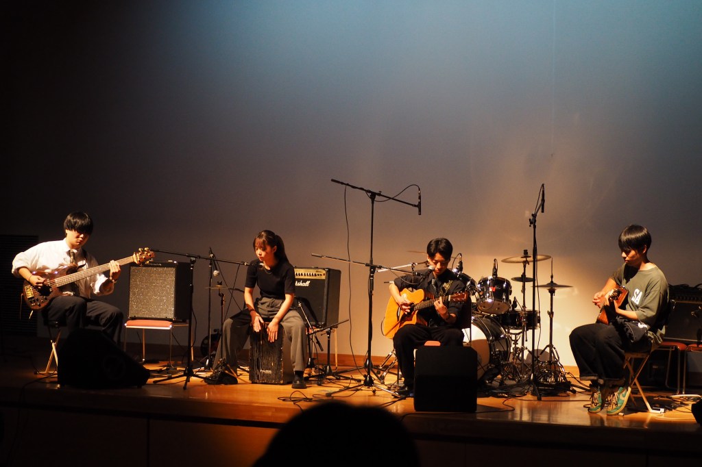 アコースティックギター愛好会